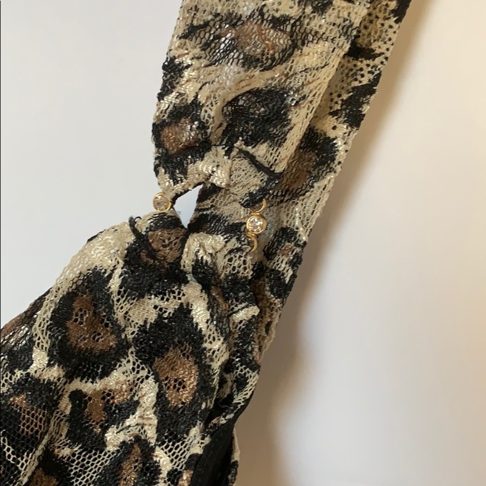 Express Leopard Print Top - Picture 4 of 4